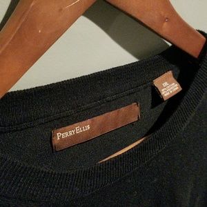 Perry Ellis XXL cotton sweater.